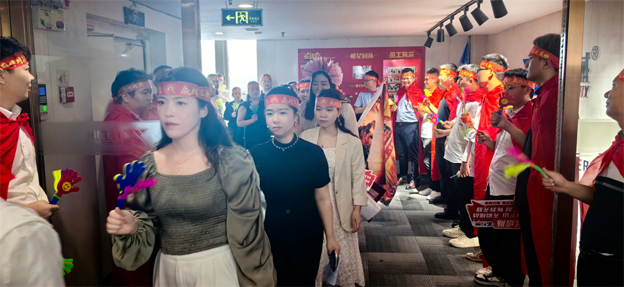 26A484E4D573A319BE18BD22D7EF0B39