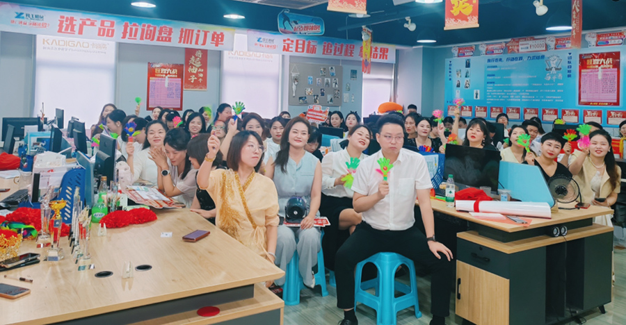 b634798fd2bfb52b7144a5b9a057592f 拷貝