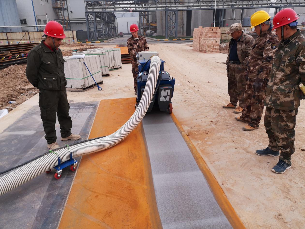 豫工550拋丸機(jī)鋼板除銹 豫工550拋丸機(jī)鋼板除銹